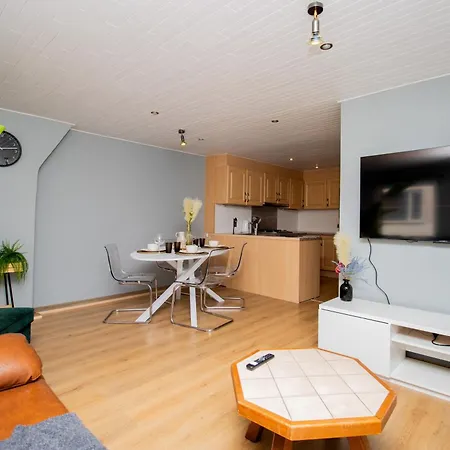 Breeze Apartment