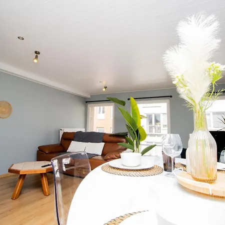 Breeze Apartment *