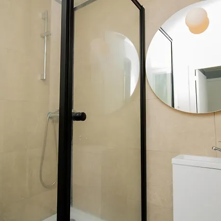 Breeze Apartment *